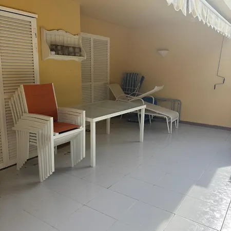 Puerta Ibiza Bajo 아파트